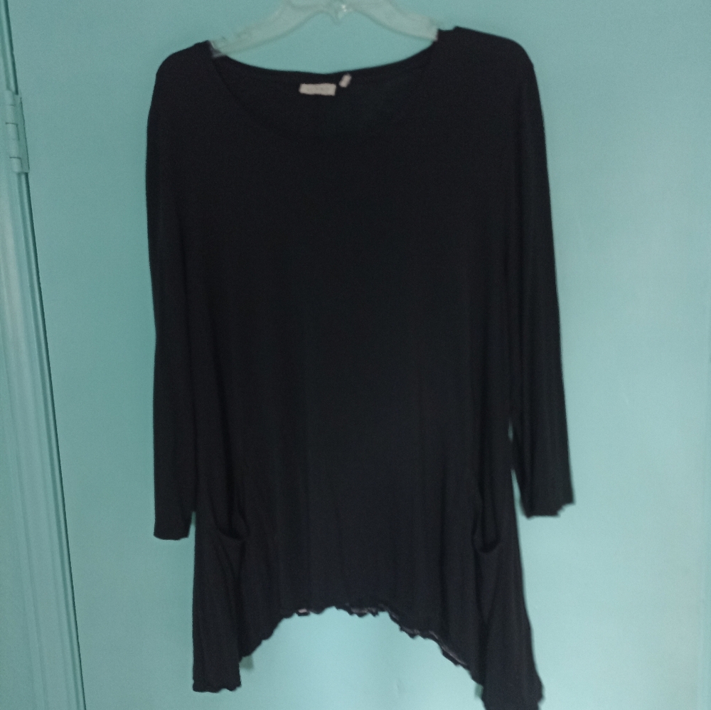LOGO by Lori Goldstein Black Asymmetrical 3/4 Sleeve Tunic